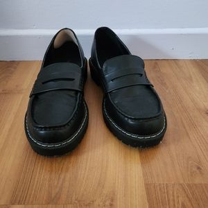 Lug sole loafers
